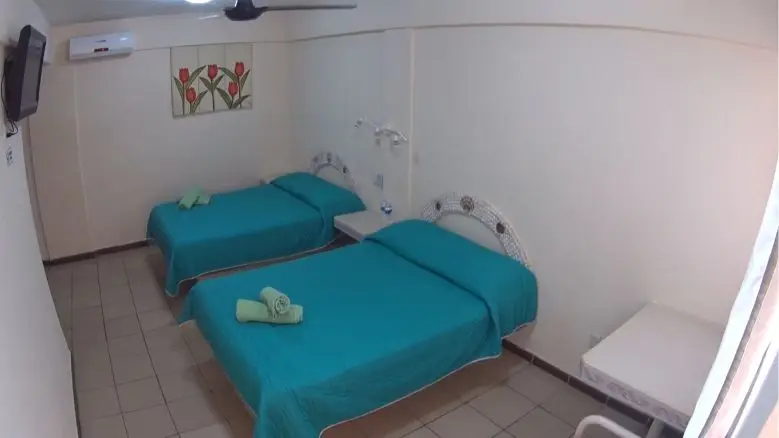 ontamos con habitaciones sencillas, Dobles, Triples con todos los servicios en la PLaya