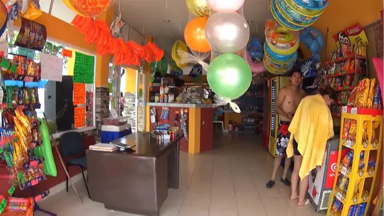 Aquí encontraras artículos para playa, botanas, bebidas y amenidades